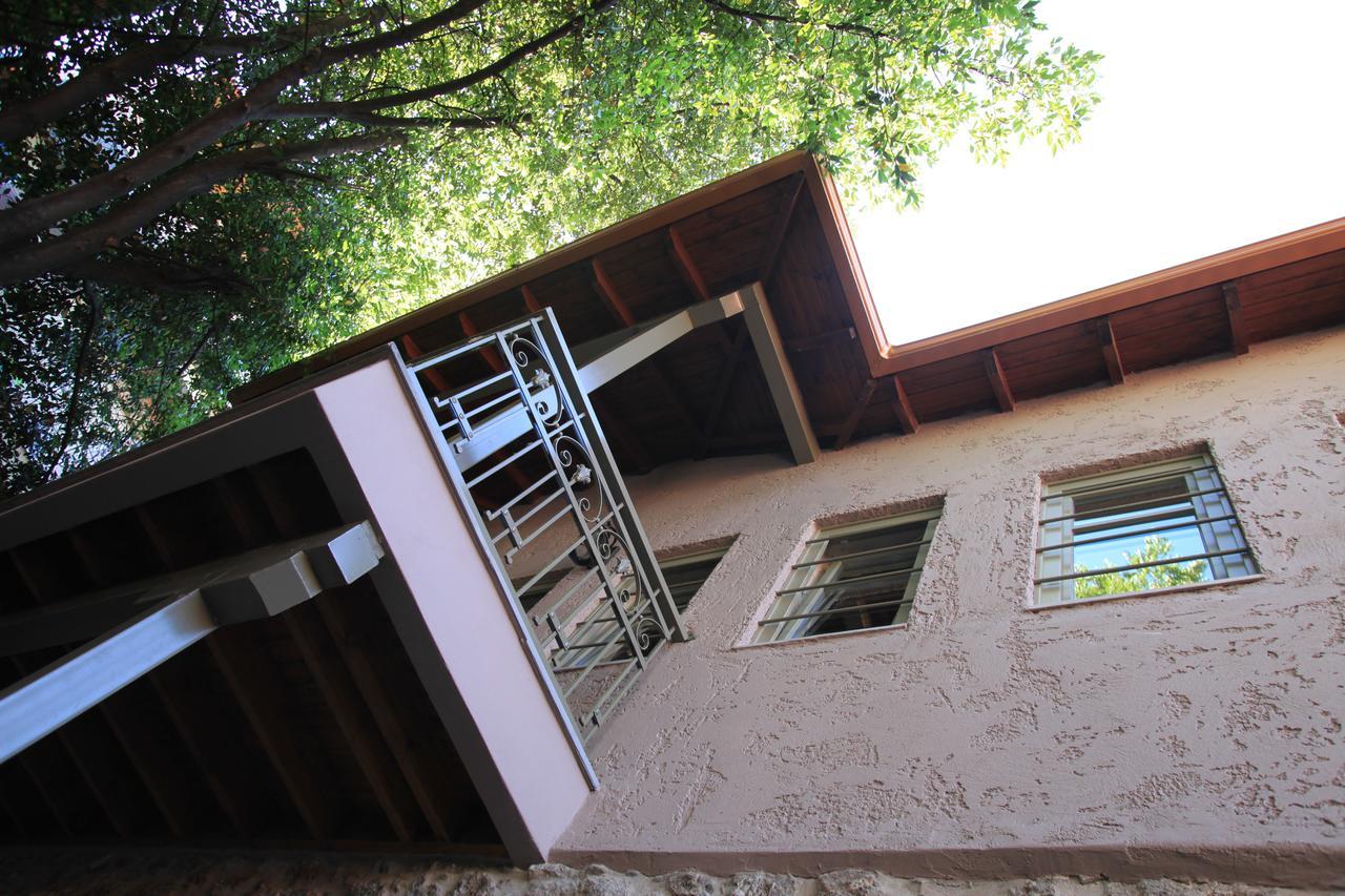 Bayiri Petit Pension Litochoro Exterior photo